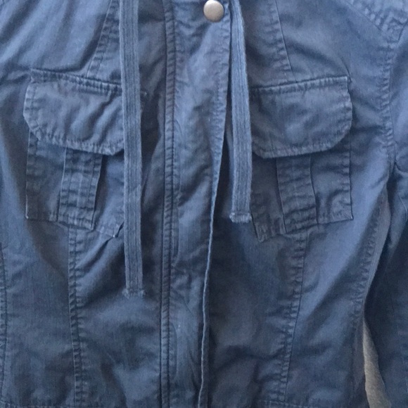 Converse Women’s Jacket - Picture 7 of 9